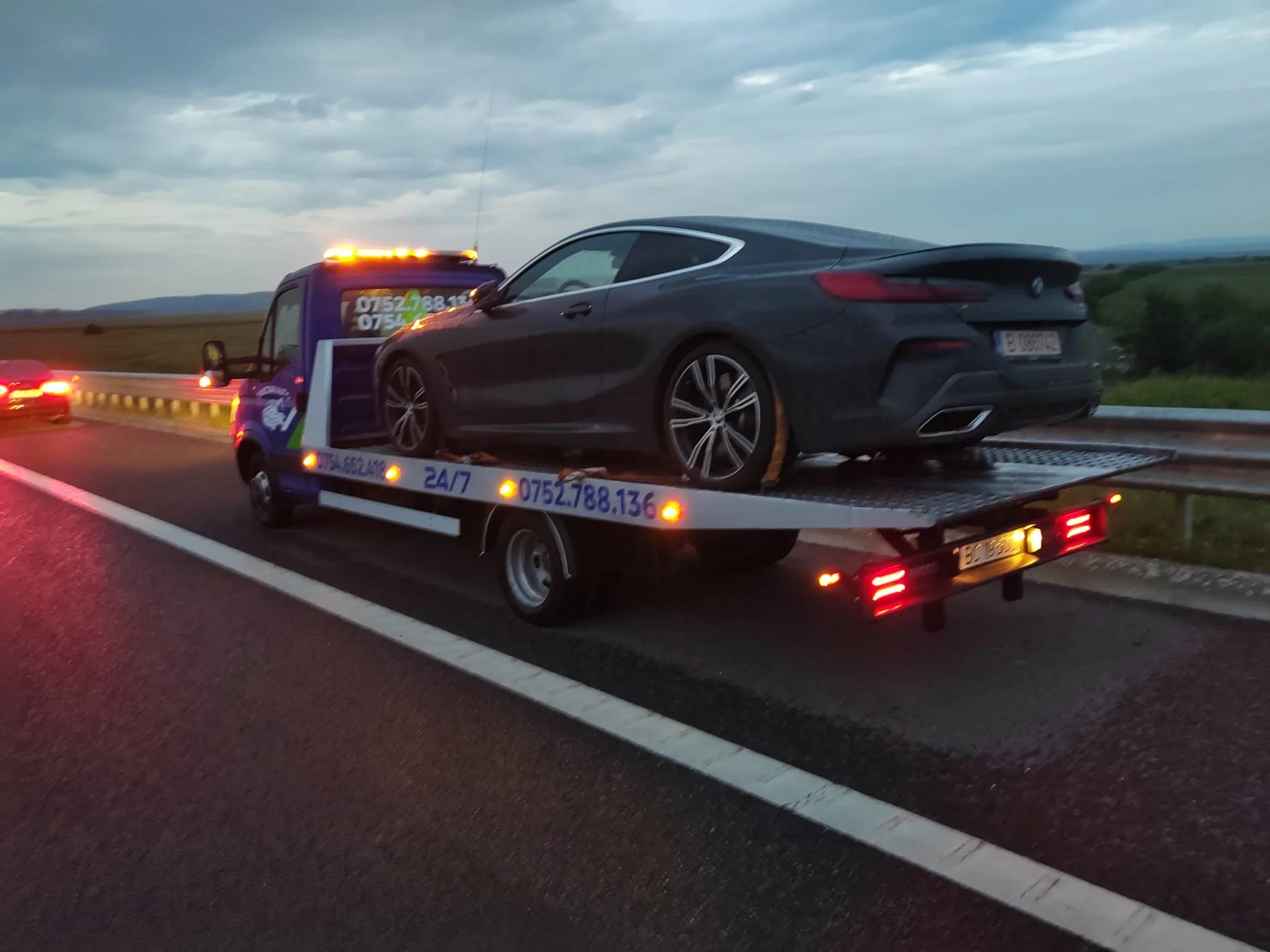 Remorcari auto Bacau - servicii tractari si transport platforma